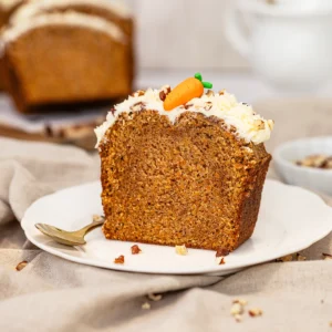 Porción de Cake de zanahoria